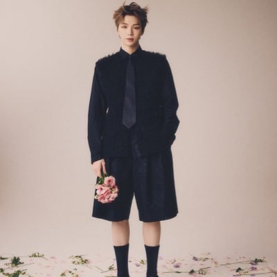 ~ 𝗙𝗹𝗼𝘄𝗗✿ ~ “Only fans of soloist Kang Daniel and Actor Paul Ahn”