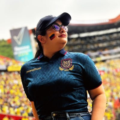 DONDE HAY FUTBOL,SIEMPRE ESTÁ LA FIERA🐾
CEO: @GradasAstillero💛💙