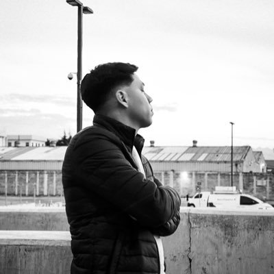 Hxnselito's profile picture. Hola, ¿me aceptás un café?