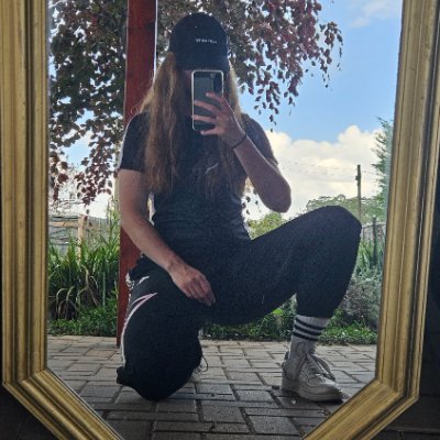 Excidiia's profile picture. No DM's  // Expat // MAGA 🇺🇲  //  Cat Lover