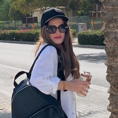 HandeUstamahmut's profile picture. Uzman Sosyolog. Köşe yazarı.✒️ Sakarya University/ Sociology of Religion /ᓚᘏᗢ/ Instagram:Hande Ustamahmut/ Dijital günlük✒️