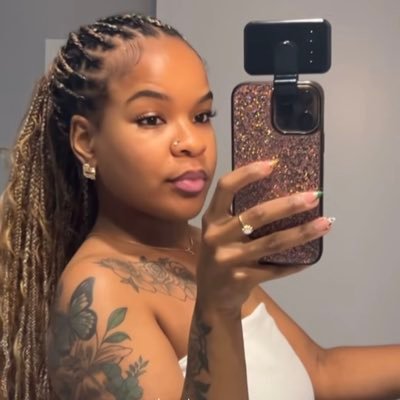 therealjayymckk's profile picture. 𝚂𝚞𝚌𝚑 𝙰 𝙶𝚎𝚖𝚒𝚗𝚒 ᰔ last new page! #BALLOONSJADAWAY