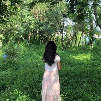 𝘭𝘪𝘧𝘦 𝘪𝘴 𝘵𝘰𝘰 𝘴𝘩𝘰𝘳𝘵 𝘧𝘰𝘳 𝘣𝘰𝘳𝘪𝘯𝘨 𝘣𝘪𝘰𝘴...💗🌷