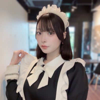 メイドカフェバーblanq 🕊️@maid_blanqの魔法使い🍭 さくまと読みます。日本酒が好き🍶 あだ名は姫!?!?アイドル、カービィ、メタナイト、北京ダックが好き!よく喋る!よく食べる!早く寝る!アカウントはお店管理+1リプにつき1返信です #maid_blanq