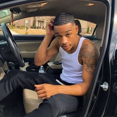 AchesKoko63862's profile picture. 