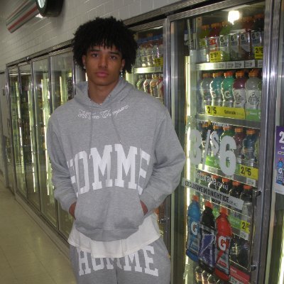 TT - notfromco (2.3m+)
IG - realnotfromco (180k+)
Twitch - realnotfromco (2.7k+)
YT - notfromco (1.4k+)