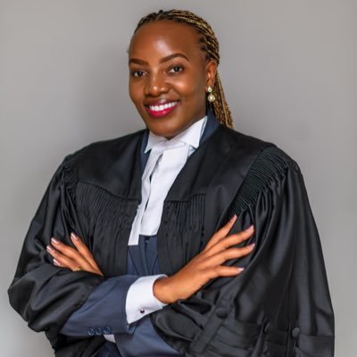 God first ⚓️| Lawyer🎓| Writer ✍🏾 | Speaker 🎙 |Mentor 🤝 | Community dev’t & Charity—SparrowsNookFdn🎗️| Mic on. Mind open. Always reaching.