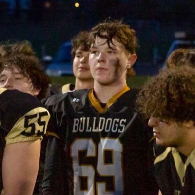University of Alberta Commit | 6,6 | 270lbs | OT | HTA #57 |