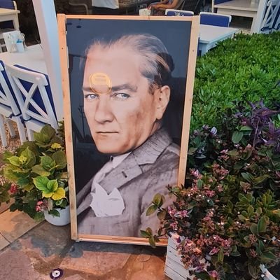 omur28063's profile picture. 