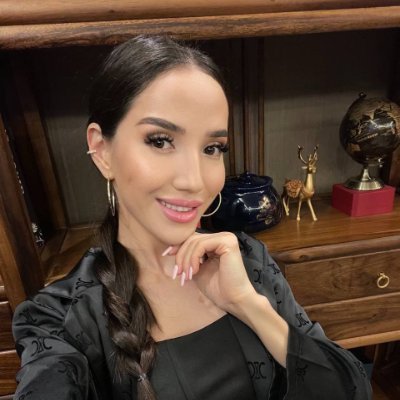 Elina oliviaさんのプロフィール画像