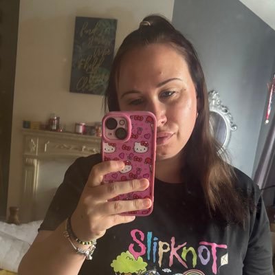 francesca_x88's profile picture. we are the weirdos mister 🖤