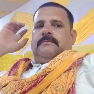 rajeevk87226778's profile picture. मोदी का परिवार