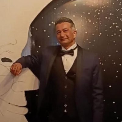 Author, Humorist, Expert on bridging Science & Spirituality, Financial Markets Expert, Trader, Investor, Philosopher, Critical Thinker!