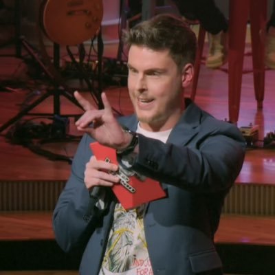 JoshLehmann's profile picture. Moderator und Pseudo Comedian
E-Sport Host + Caster
Anfragen: Lehmann.Joshua@outlook.de