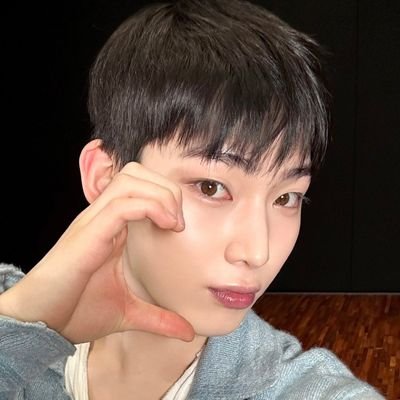 ㅤㅤㅤ ㅤ #순우 luvbot ♡ㅤㅤㅤㅤㅤㅤㅤㅤㅤㅤ ㅤ ㅤ
Enha my forever sev(en) 🏡ㅤㅤㅤㅤㅤㅤ ㅤ
My life without enhypen is a misery 🤍