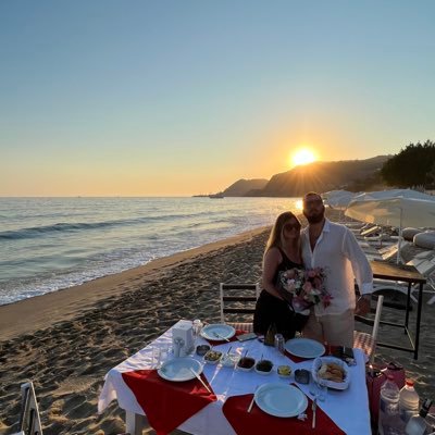 uGarzanli's profile picture. 🌴