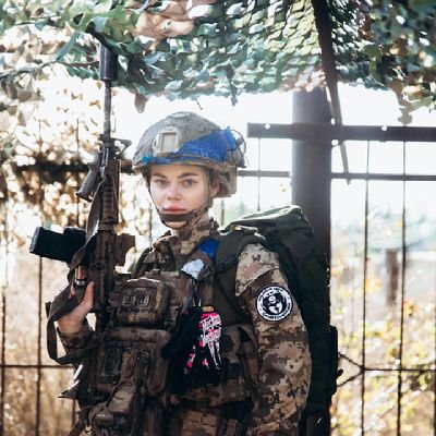 Я український воїн, ми захищаємо наших матерів, дружин, дітей і весь світ свободи💛💙🙏