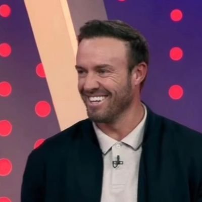 exanshh's profile picture. perfectly imperfect seeking for perfection ✨
Culer💙♥️