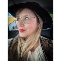 Gabriela Aguzzi (@gabaguzzi) 's Twitter Profile