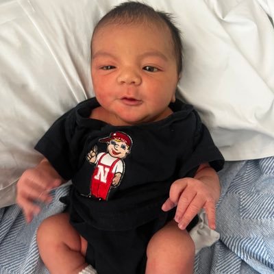 Born in KC! Bleed red & little white N's ❤️ UrbJHawk-Husker-Lost for a bit-Papa Of 2. GBR 4Ever Livin in AZ! #GBR #Huskers #SuperChargers #Bolts #Suns #Royals