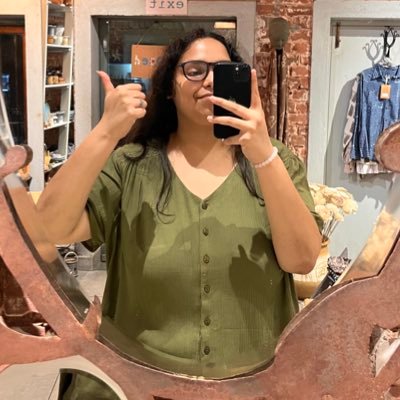 Apricot || she/her | Please don't ask me how I'm doing, I'm a swiftie who also happens to be a law student | | tx1 | Sonyax101