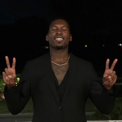 #RIPKB24 🩻 1. Lies tweeted for Laughs #LakeShow #RavensFlock