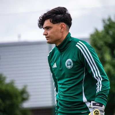 rxsssm's profile picture. 🪵💚