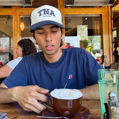 AnirudhVen5678's profile picture. cs @UofIllinois
