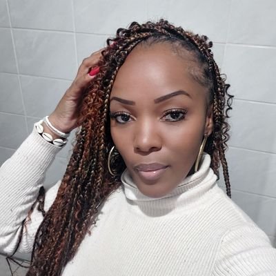 Please treat my DM's as you would an email, greet & say what you want. I will not respond to Hi, Hey or Hello.
IG: @mfazi_wephepha2000🙏😊