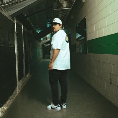 easydeee's profile picture. 