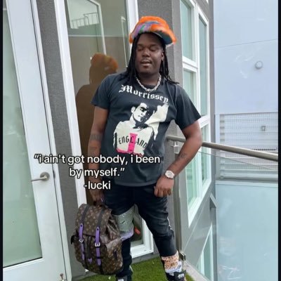 MalachiL2400's profile picture. Get Rich or Die Trying💯💯