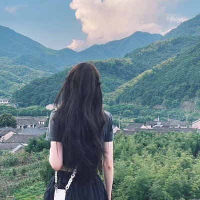 nova2458_nova's profile picture. 🌈 A rainbow soul with golden thoughts. Life is art, and I’m the masterpiece in progress. 🎨