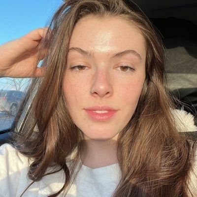 rachellizas's profile picture. transgirl🏳️‍⚧️