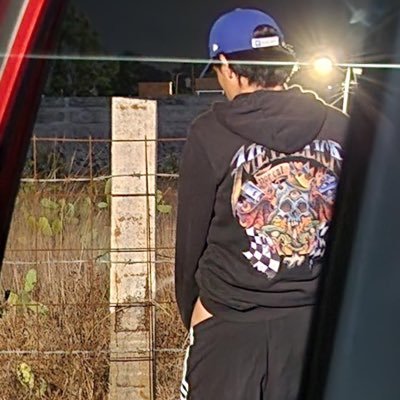 sebtnm's profile picture. asegúrense que su familia y la morra que les gusta no los siga en twitter