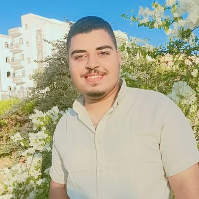 Hassan Nasser Abo Salim, 21 year's, poet, Software Engineer, Flutter developer