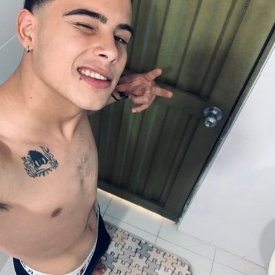 única cuenta( no se deje engañar) instagram Alvarezandres02 🇨🇴🔞 VIDEOLLAMADAS venta de contenido, paypal, western union bancolombia, Nequi.