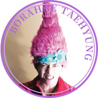 smile1995V's profile picture. テテ #V #thv #WeLoveYouTaehyung ·ᴥ·テテかわいい♡テテカッコいい連呼※🕊️垢さんチョッとslowly