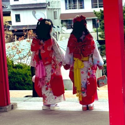 来年バンコクに引っ越すことを決めた駐在妻予定アカウントです!小学生の双子の娘を抱えての移住になるのでこちらで色々教えてください!!
