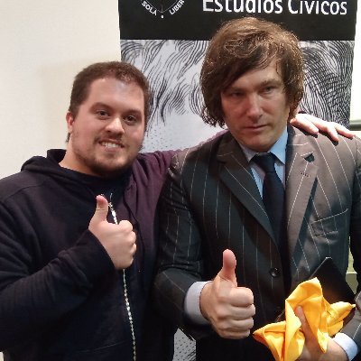 Libertario, dueño de mi propia felicidad, racional y científico. Junto con @PPLuy_, somos enemigos del Culto al Estado.
Mis opiniones son MÍAS.