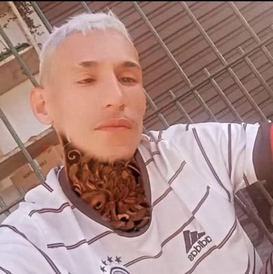 Emerson12181641's profile picture. 
