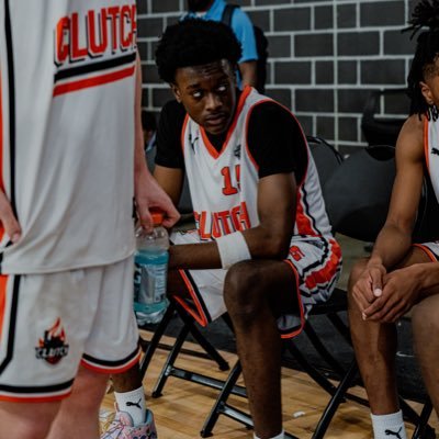 Dudley high school 27’ SG Height-6’4 Weight-185 3.7 gpa dariusbarne05212009@gmail.com mobile number: 336-791-1047 #AGTG god first