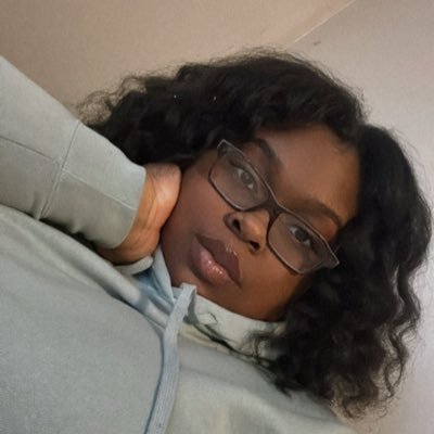 📍Ohio | antisocial socialite | 19🕊️20| soft and expensive ✌🏾| podcast host| Jeremiah 29:11| sometimes dyslexia gets the best of me|