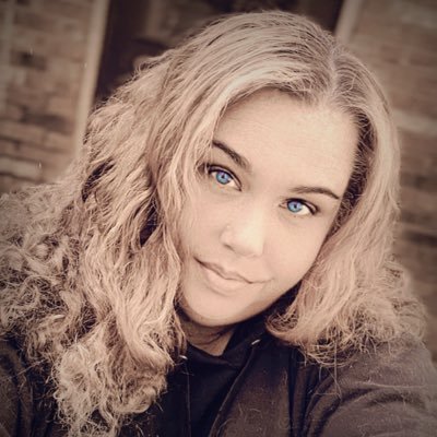 ARC Reader !! Tech girl !! Kindle Girl !! Reading is my passion!
https://t.co/eeSV9pRuNL