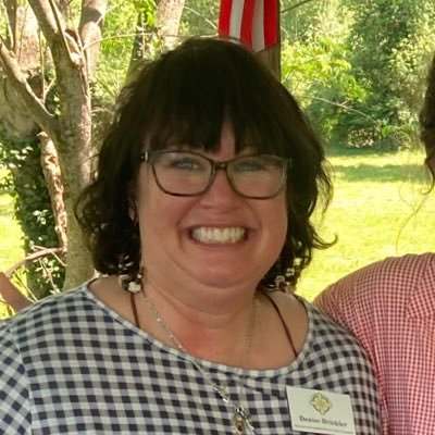 DeniseBrick's profile picture. Married Catholic lady in the STL. Back on the Twitter after a lengthy absence. I kind of missed it.