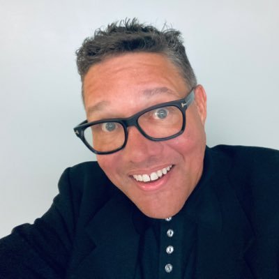Award-winning News Executive Producer / Producer/ Writer. Breaking News! Information to Teach, Enlighten and Inspire. Past @KCALNews KCBS @NBCLA Los Angeles