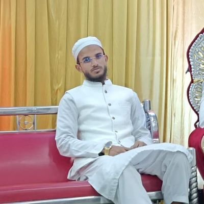 Azraf26531680's profile picture. I m not alone because the great Allah is always with me 🇮🇳Social Activities// 🎤
//Student of Islamic Law and Indian Constitution//🇮🇳