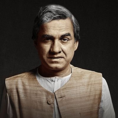 ।। एकांत ही सूख है ।।
अंत ही प्रारंभ है, वासना ही मोह है
इच्छा ही लालच है
समझ ही ज्ञान है, अपेक्षाएं ही दुख है...✨
पहाड़ी संस्कृति, देवभूमि हिमाचल प्रदेश 🚩
