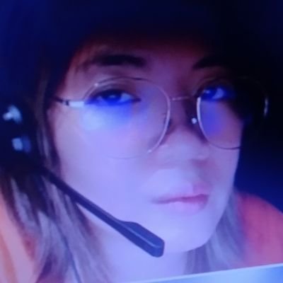 xeirlee's profile picture. Late bloomer . mom of 3