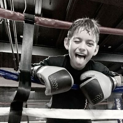 Gilangdopiercer's profile picture. Don't shoot if it not neccesarry