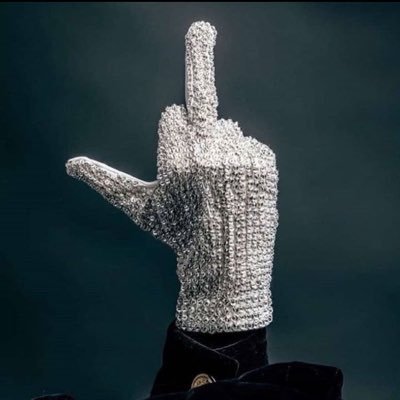 MJ account & defender (nothing against any other artist just don’t use them to disrespect Michael or downplay his legacy)